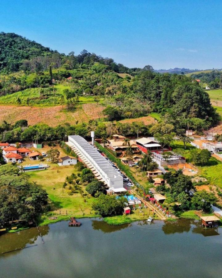 Vila Condor Atibaia Exteriér fotografie